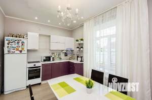 Коттедж 130м², 2-этажный, участок 10 сот.  