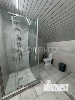 Дом 243м&sup2;, 2-этажный, участок 9 сот.  