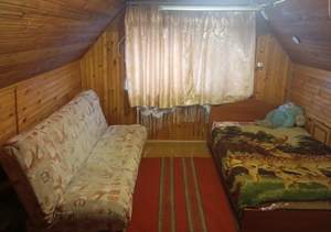 Дом 60м², 2-этажный, участок 7 сот.  