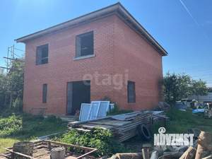 Дом 190м², 2-этажный, участок 7 сот.  