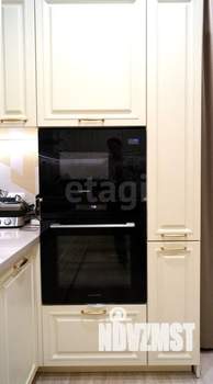 Дом 178м², 2-этажный, участок 10 сот.  