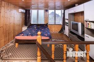 Коттедж 50м&sup2;, 2-этажный, участок 4 сот.  