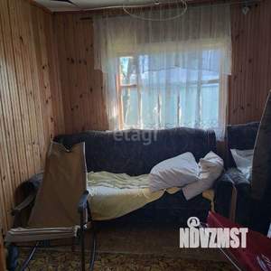 Дом 30м², 2-этажный, участок 6 сот.  