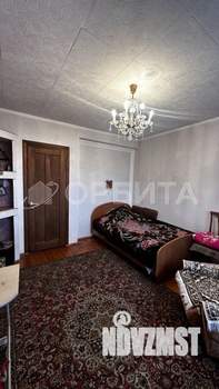 Дом 200м², 2-этажный, участок 10 сот.  