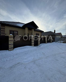 Дом 80м², 2-этажный, участок 0 сот.  