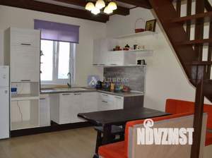 Дом 80м&sup2;, 2-этажный, участок 8 сот.  