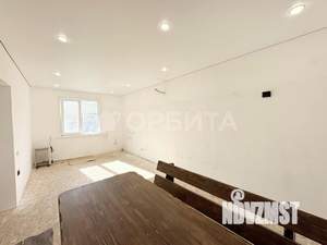 Дом 60м², 2-этажный, участок 9 сот.  