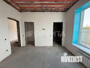 Дом 100м&sup2;, 2-этажный, участок 5 сот.  