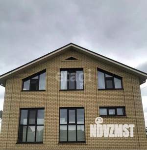 Дом 240м², 3-этажный, участок 11 сот.  