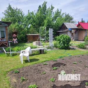 Дом 30м&sup2;, 2-этажный, участок 5 сот.  