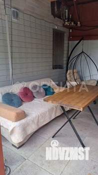 Дом 50м&sup2;, 2-этажный, участок 8 сот.  