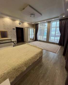 Дом 368м&sup2;, 2-этажный, участок 7 сот.  