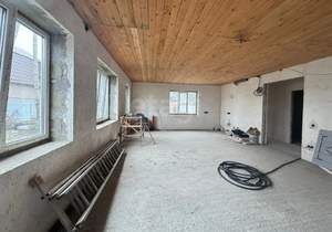 Дом 130м², 2-этажный, участок 6 сот.  