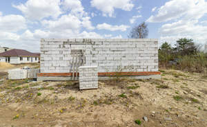 Дом 80м&sup2;, 1-этажный, участок 6 сот.  