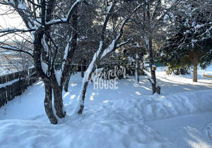 Дом 330м&sup2;, 2-этажный, участок 10 сот.  