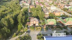 Дом 350м², 3-этажный, участок 11 сот.  