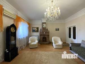 Дом 276м², 2-этажный, участок 13 сот.  