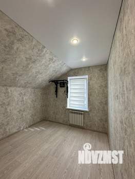 Дом 100м&sup2;, 2-этажный, участок 4 сот.  