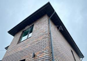 Дом 130м&sup2;, 2-этажный, участок 0 сот.  