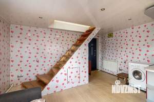 Дом 64м&sup2;, 2-этажный, участок 5 сот.  