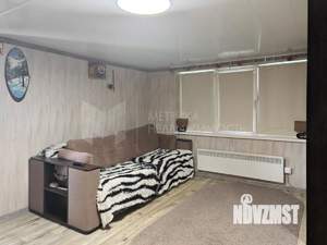 Дом 30м², 2-этажный, участок 5 сот.  