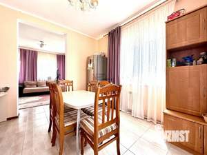Дом 175м², 2-этажный, участок 5 сот.  