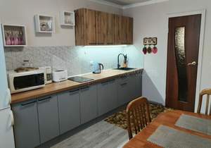 Дом 75м², 2-этажный, участок 8 сот.  