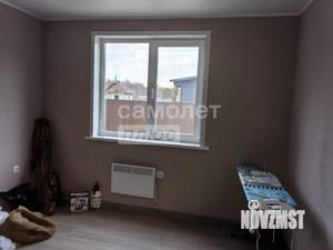 Дом 98м&sup2;, 2-этажный, участок 5 сот.  