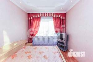 Дом 298м², 2-этажный, участок 12 сот.  