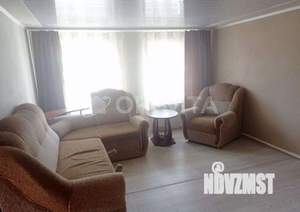 Дом 30м&sup2;, 2-этажный, участок 4 сот.  