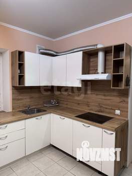 Дом 92м&sup2;, 2-этажный, участок 8 сот.  