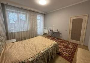 Дом 140м&sup2;, 2-этажный, участок 4 сот.  