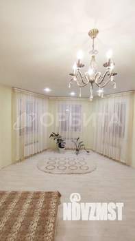 Дом 250м², 2-этажный, участок 8 сот.  