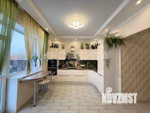 Дом 113м&sup2;, 2-этажный, участок 10 сот.  