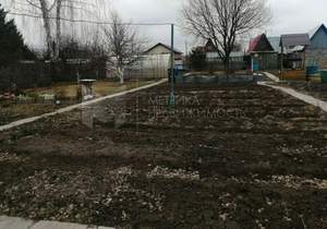 Дом 40м², 2-этажный, участок 6 сот.  