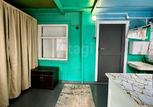 Дом 20м&sup2;, 2-этажный, участок 4 сот.  