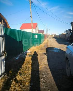 Дом 100м&sup2;, 2-этажный, участок 8 сот.  