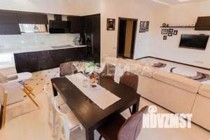 Таунхаус 250м², 2-этажный, участок 1 сот.  