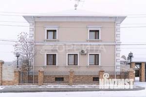 Дом 425м², 2-этажный, участок 16 сот.  