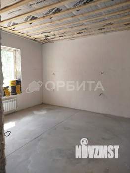 Дом 130м², 2-этажный, участок 6 сот.  