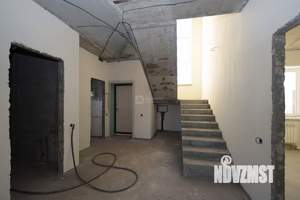 Коттедж 144м², 2-этажный, участок 7 сот.  