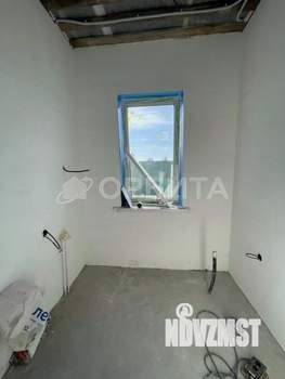 Дом 80м&sup2;, 2-этажный, участок 6 сот.  