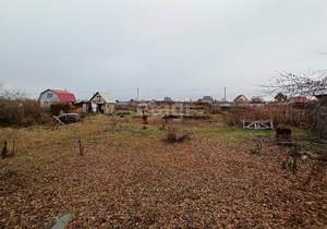 Дом 20м&sup2;, 2-этажный, участок 17 сот.  