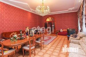 Дом 488м², 3-этажный, участок 15 сот.  