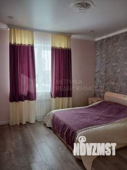 Коттедж 143м², 2-этажный, участок 7 сот.  