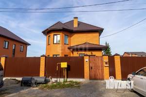 Дом 138м&sup2;, 2-этажный, участок 5 сот.  