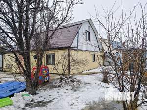 Дом 100м&sup2;, 1-этажный, участок 7 сот.  