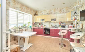 Дом 139м&sup2;, 2-этажный, участок 9 сот.  