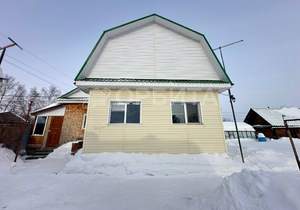 Дом 100м&sup2;, 2-этажный, участок 0 сот.  