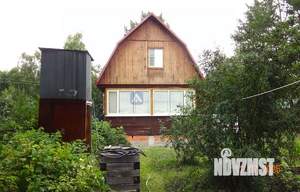 Дом 72м², 2-этажный, участок 6 сот.  